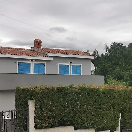 Mit Terrasse Und Pool Sowie Herrlicher Aussicht Im Waldgebiet Σπίτι διακοπών